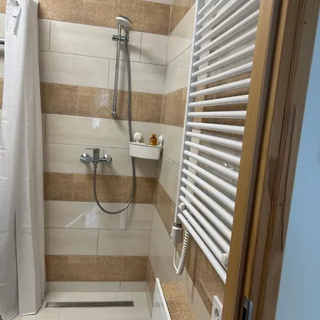 Murvafuert Vendeghaz Tatil Evi *