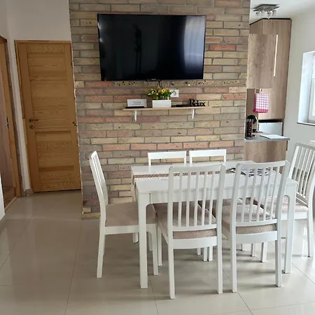 Tatil Evi Murvafuert Vendeghaz *