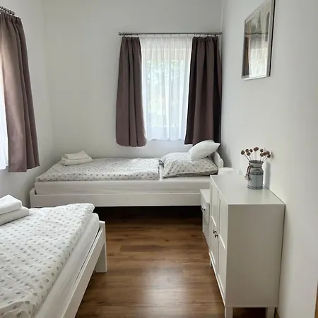 Tatil Evi Murvafuert Vendeghaz Cserkeszőlő